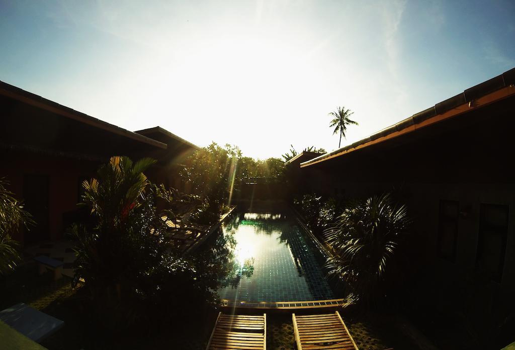 2 Home Chalong Exterior photo