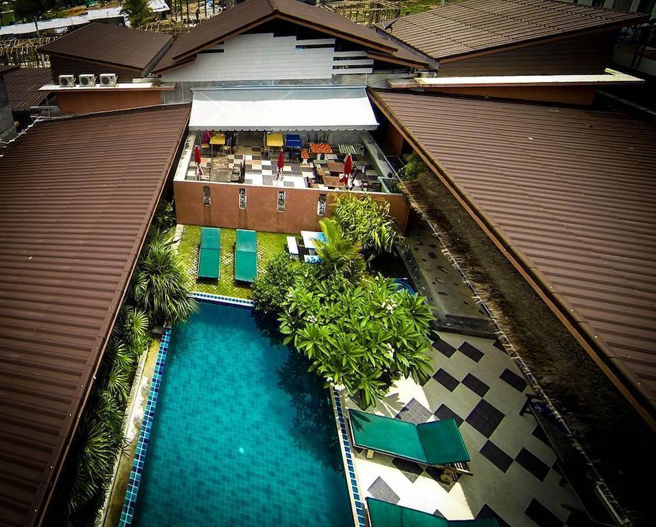 2 Home Chalong Exterior photo
