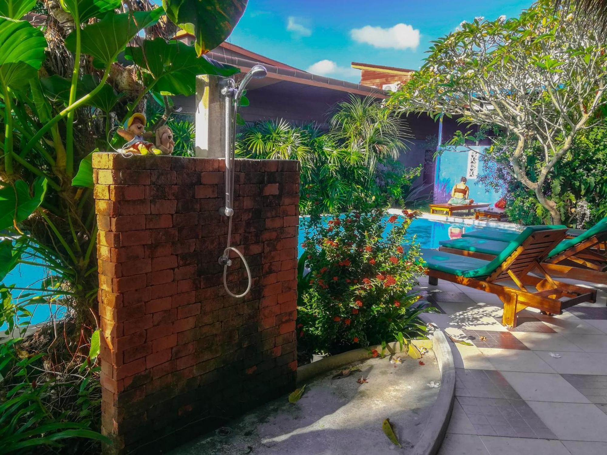 2 Home Chalong Exterior photo